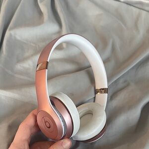 Rose Gold Wireless Headphones